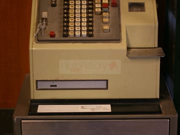 TEC BR-2500 Cash Register