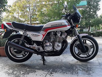 Honda CB900 Bol d’ Or (1982)