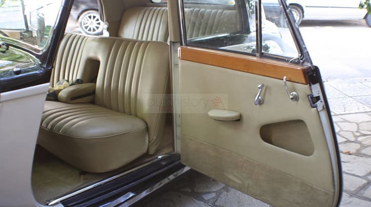 SOLD – Armstrong Siddeley 18 Whitley (1950) – RHD