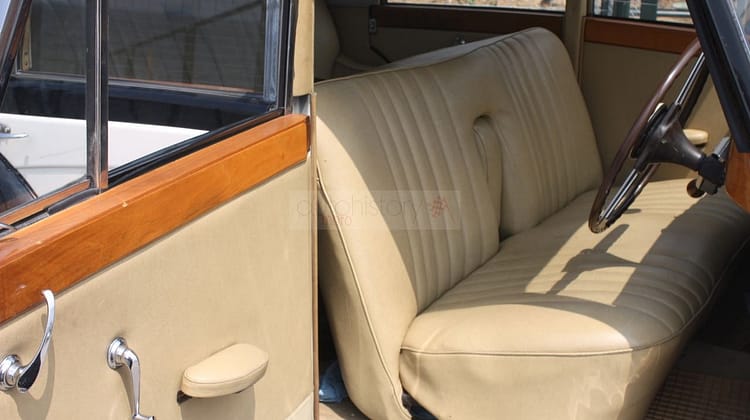 SOLD – Armstrong Siddeley 18 Whitley (1950) – RHD
