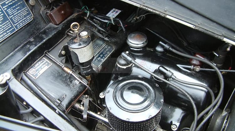 Lancia Aprilia RHD (1948)
