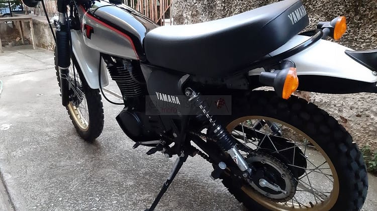 Yamaha XT400