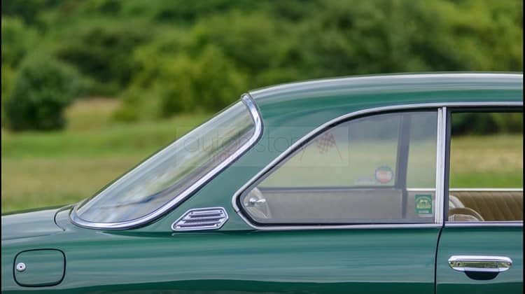 ISO Rivolta 300 (1966)