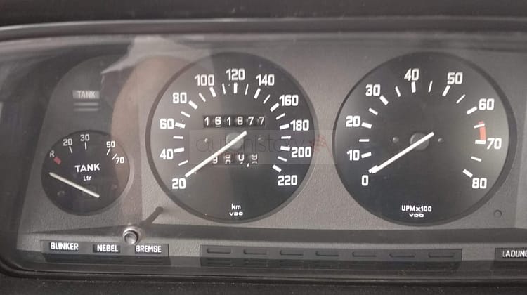 SOLD – BMW E12 520i Kugelfischer (1975)