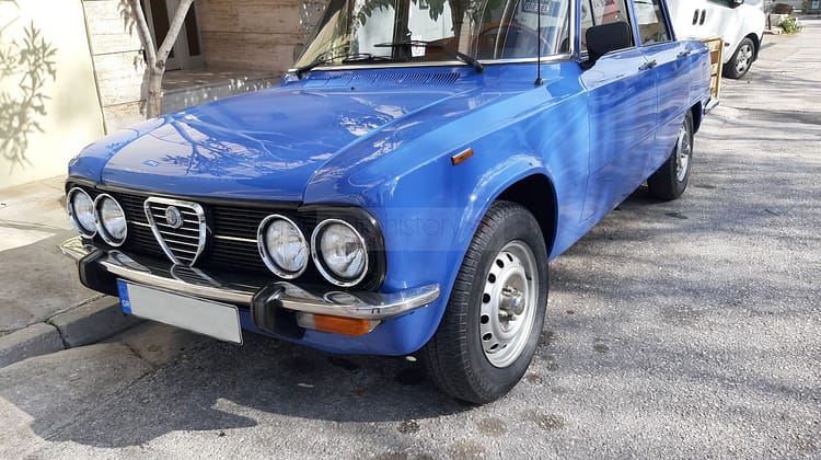 SOLD – Alfa Romeo Giulia Nuova Super (1977)