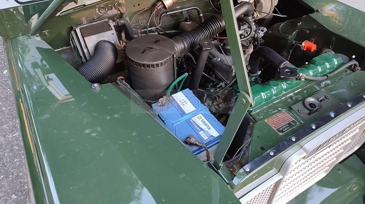 SOLD – Land Rover 109 Series III (1977)