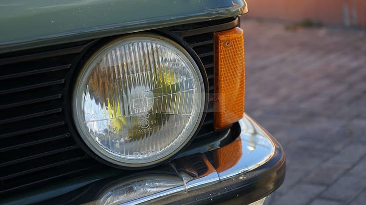BMW 318i E21 (1982)